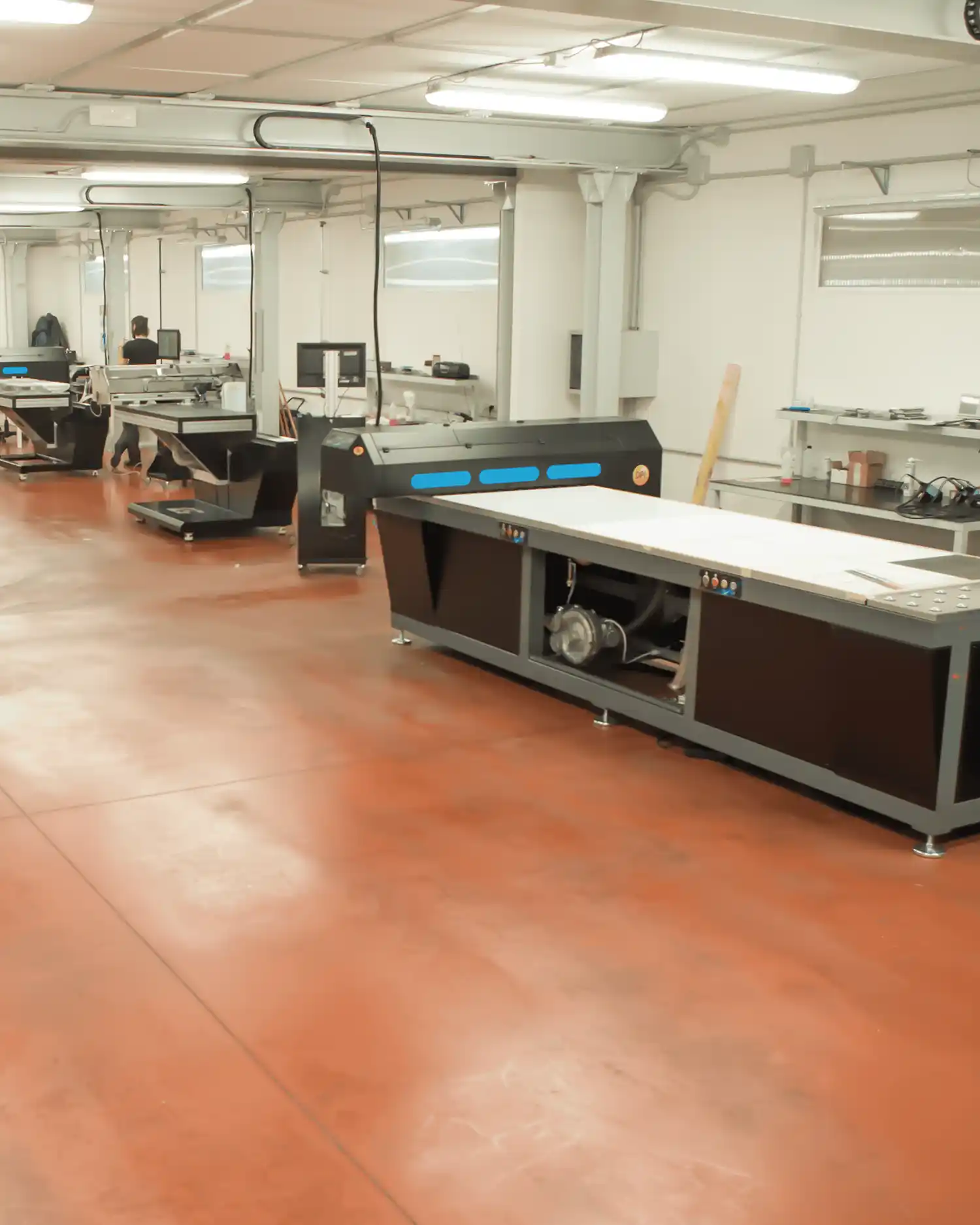 Showroom e linee: vendita, prove e installazione